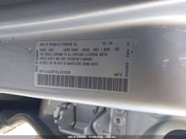 2005 PORSCHE CAYENNE WP1AA29P75LA22059 Photo 8