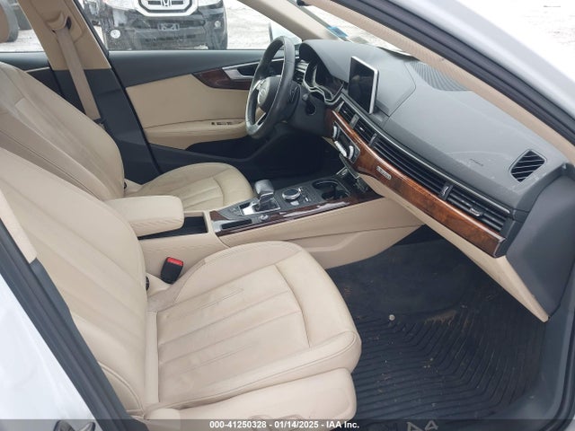2019 AUDI A4 WAUENAF49KN012934 Photo 4