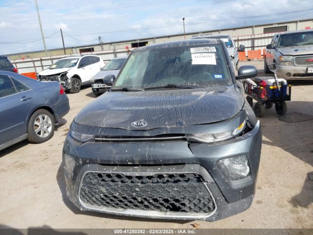 KNDJ23AU0M7746236 KIA SOUL S