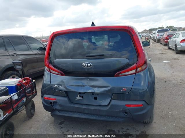 KNDJ23AU0M7746236 KIA SOUL S