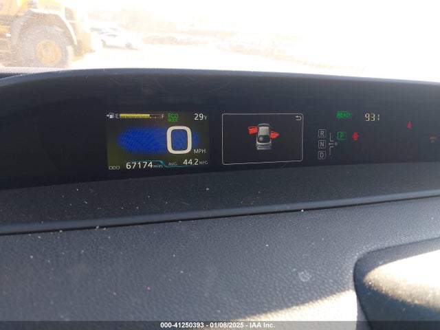Toyota Prius Two 2016 JTDKBRFU5G3002272 Image 15