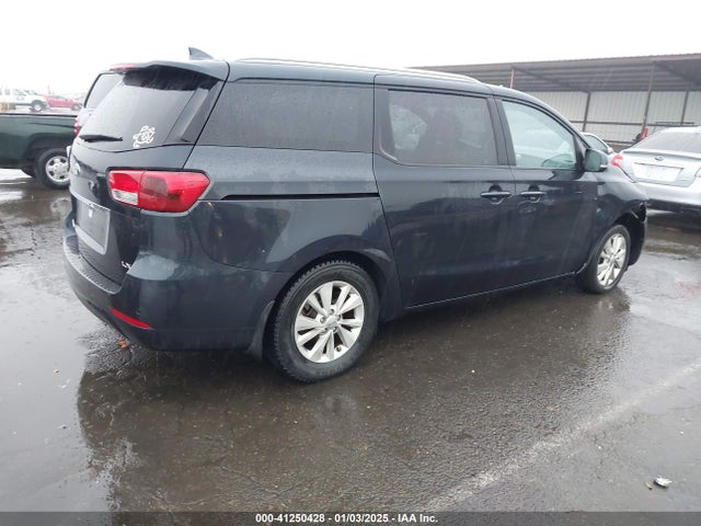 KNDMB5C19G6128029 KIA SEDONA LX
