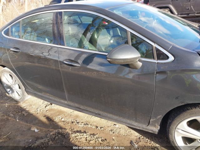1G1BF5SMXH7144428 Chevrolet Cruze Premier Auto