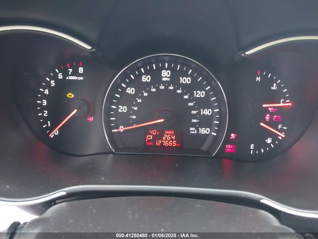5XYKT3A62FG627886 KIA SORENTO LX
