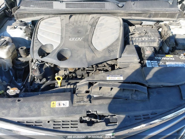 KMHFH4JG9GA525810 Hyundai Azera Limited