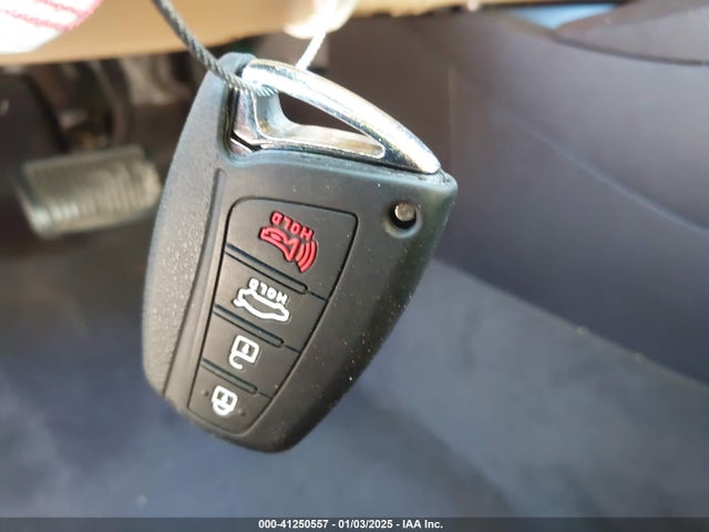 KMHFH4JG9GA525810 Hyundai Azera Limited