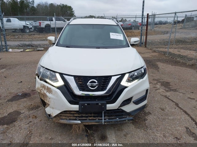 Nissan ROGUE SV 2017 JN8AT2MT7HW140247 Image 13