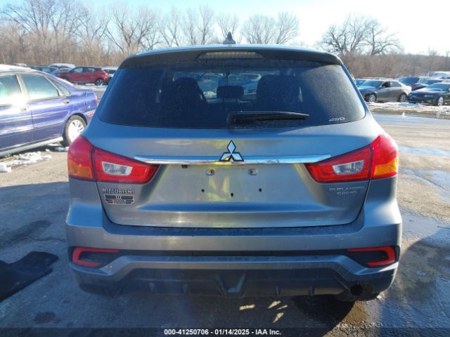 JA4AR3AUXJZ016405 Mitsubishi Outlander Sport 2.0 Es