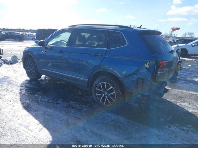 3VV2B7AX7LM142016 Volkswagen Tiguan 2.0t Se/2.0t Se R-line Black/2.0t Sel