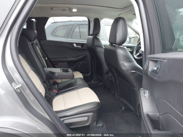 2022 FORD ESCAPE 1FMCU9J99NUB44922 Photo 7