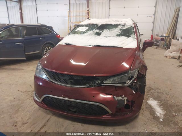 2C4RC1EG6HR517640 Chrysler Pacifica Touring-l Plus