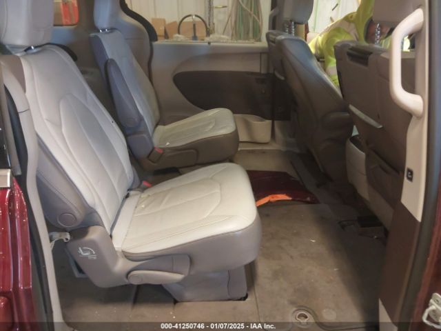 2C4RC1EG6HR517640 Chrysler Pacifica Touring-l Plus