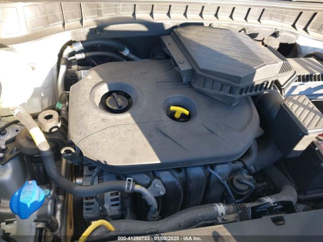 KM8J3CA49JU736696 Hyundai TUCSON SEL