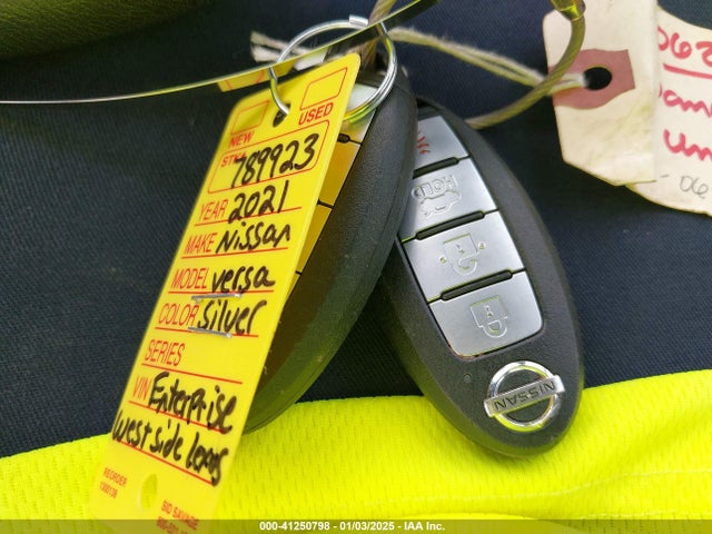 Nissan Versa Sv Xtronic Cvt 2021 3N1CN8EV3ML829772 Image 10