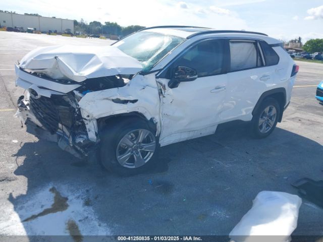 2T3W1RFVXRC267820 Toyota Rav4 Xle