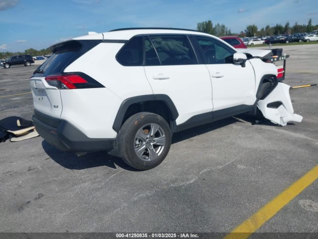 2T3W1RFVXRC267820 Toyota Rav4 Xle