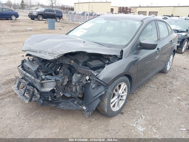 Ford FOCUS SE 2018 1FADP3F20JL258810 Image 6