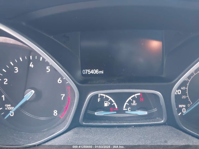 Ford FOCUS SE 2018 1FADP3F20JL258810 Image 7