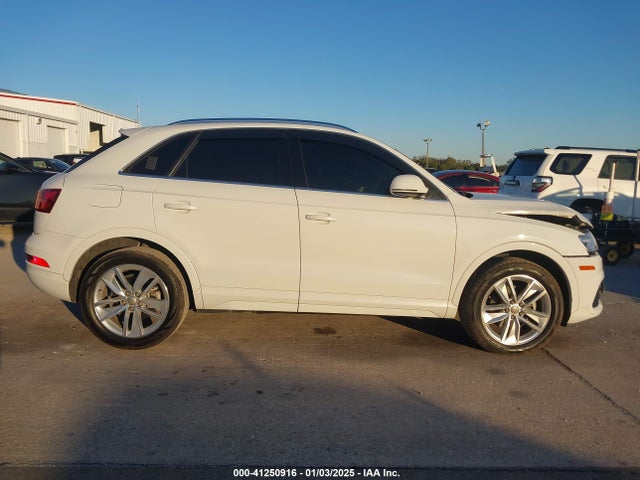 WA1BFCFS0GR019049 Audi Q3 2.0t Premium Plus