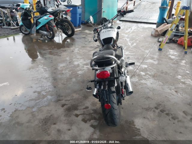 2023 TRIUMPH MOTORCYCLE BONNEVILLE SMTD46HLXPTBF8622 Photo 5