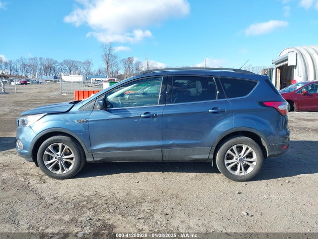 Ford ESCAPE SE 2018 1FMCU9GD6JUC40772 Image 14
