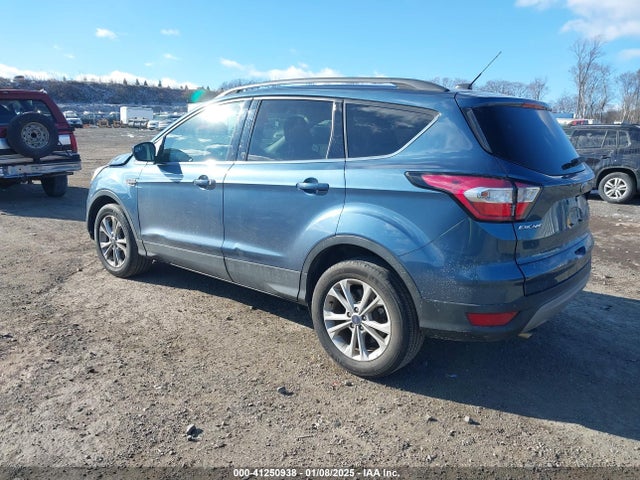 Ford ESCAPE SE 2018 1FMCU9GD6JUC40772 Image 3