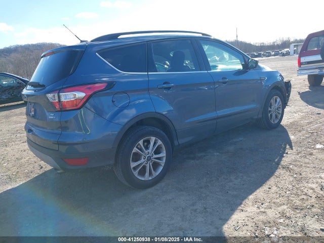 Ford ESCAPE SE 2018 1FMCU9GD6JUC40772 Image 4