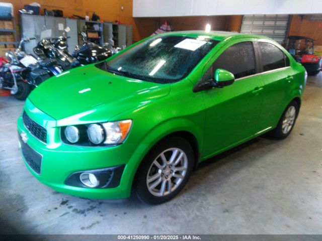 1G1JC5SH5F4111035 Chevrolet Sonic Lt Auto