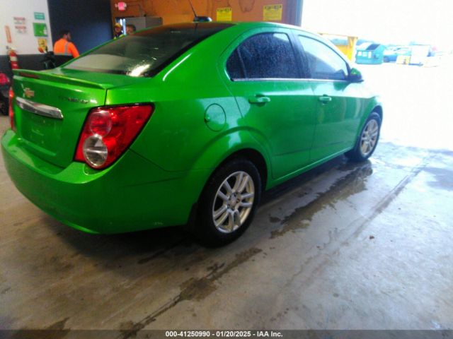 1G1JC5SH5F4111035 Chevrolet Sonic Lt Auto