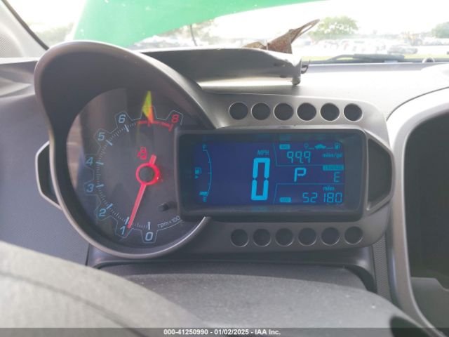 1G1JC5SH5F4111035 Chevrolet Sonic Lt Auto