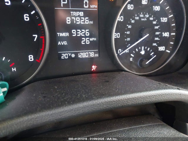 Hyundai ELANTRA SE 2017 KMHD74LFXHU095848 Image 7