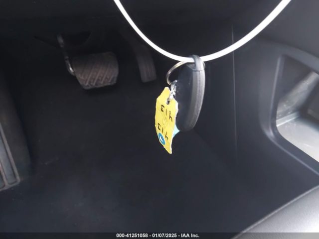 5N1DR3CAXNC250098 Nissan Pathfinder Sl 2wd