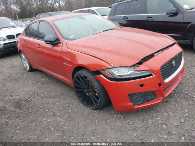 2010 JAGUAR XF SAJWA0FA3AHR65009 Photo 0