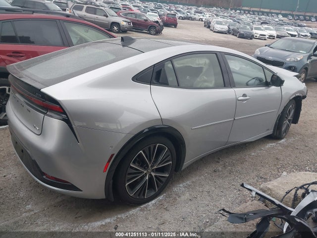 Toyota Prius Limited Awd-e 2023 JTDADABUXP3001132 Image 4
