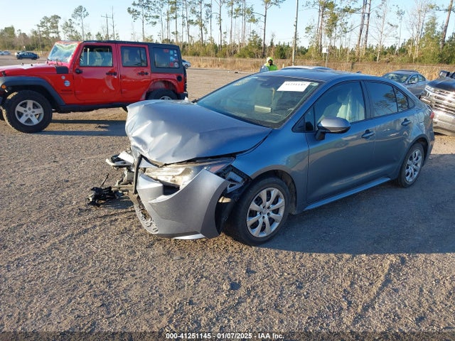 Toyota COROLLA LE 2021 5YFEPMAE1MP206457 Image 2