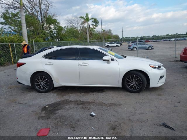 58ABK1GG5GU021042 Lexus ES 350