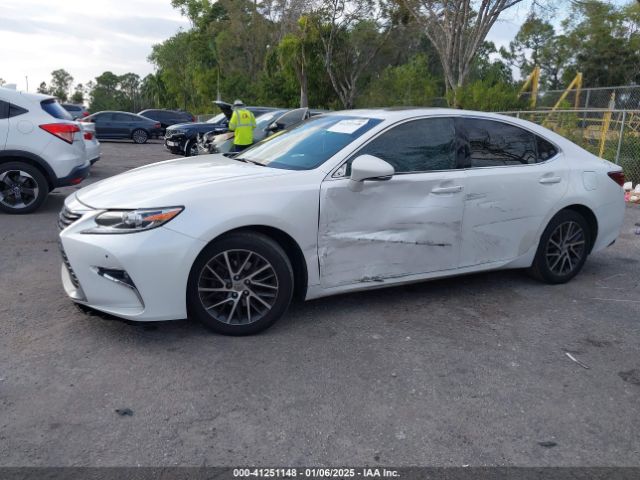 58ABK1GG5GU021042 Lexus ES 350