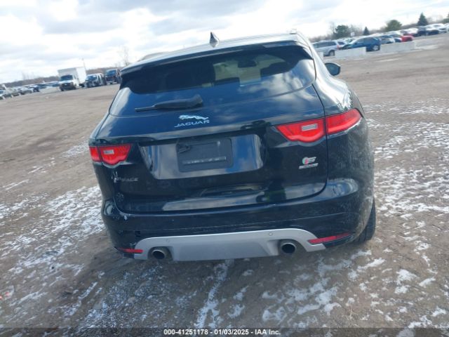 SADCM2FV3JA288287 Jaguar F-PACE S