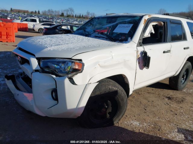 JTEBU5JR5G5320138 Toyota 4RUNNER SR5