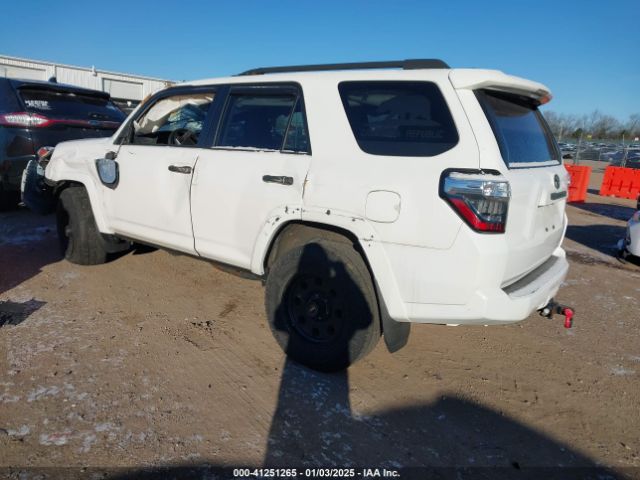 JTEBU5JR5G5320138 Toyota 4RUNNER SR5
