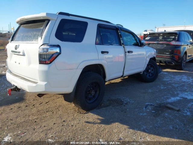 JTEBU5JR5G5320138 Toyota 4RUNNER SR5