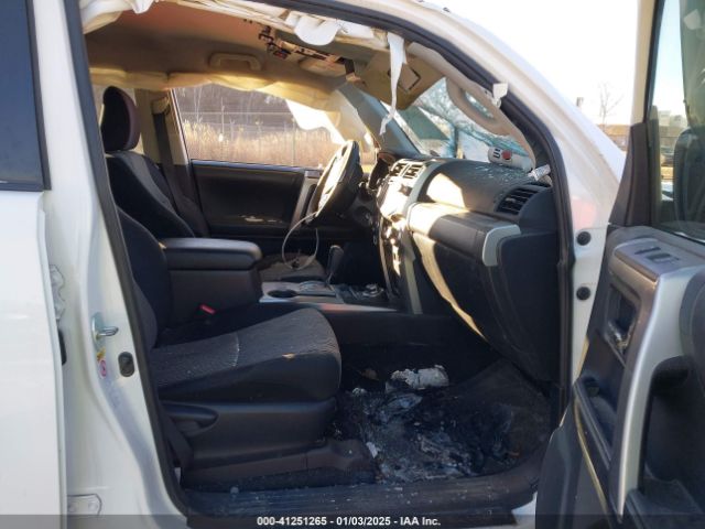 JTEBU5JR5G5320138 Toyota 4RUNNER SR5