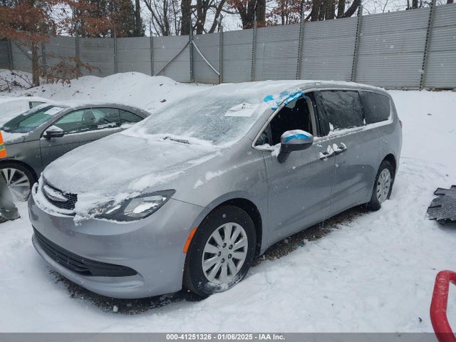 2C4RC1AG7JR104850 Chrysler PACIFICA L
