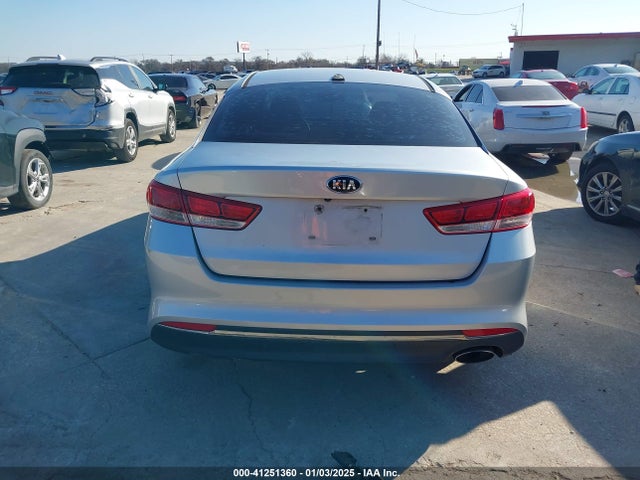 KIA Optima Lx 2016 5XXGT4L33GG009724 Image 16