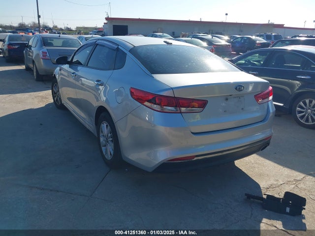 KIA Optima Lx 2016 5XXGT4L33GG009724 Image 3