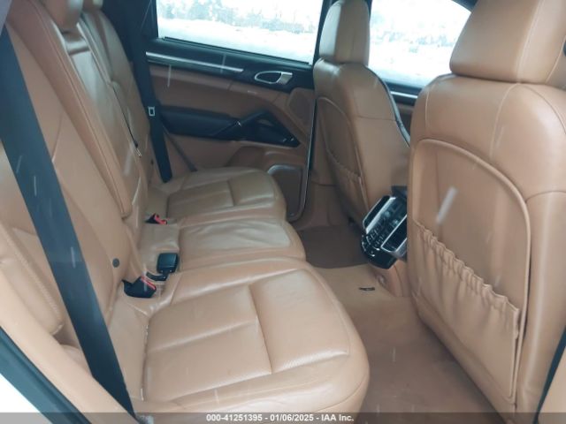 2011 PORSCHE CAYENNE WP1AC2A23BLA88193 Photo 7