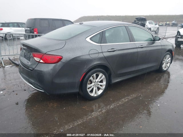 Chrysler 200 Limited 2015 1C3CCCAB0FN744039 Image 4