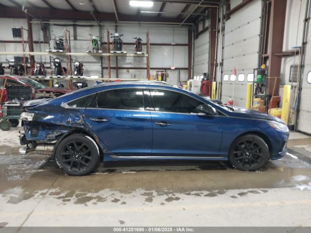 5NPE34AB0JH647300 Hyundai Sonata Sport 2.0t