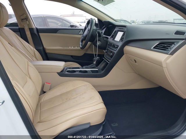 Hyundai SONATA SE 2017 5NPE24AFXHH543414 Image 5