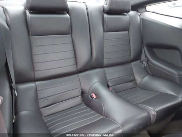 1ZVBP8AM9E5228820 Ford Mustang V6 Premium